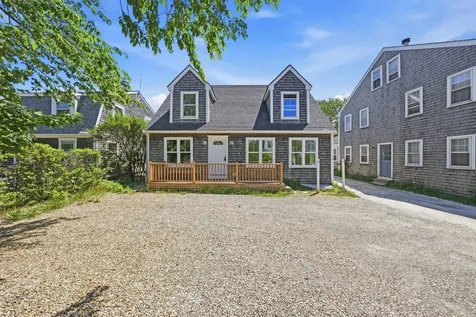 14 Essex Road Nantucket MA 02554