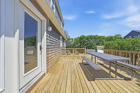 14 Essex Road Nantucket MA 02554