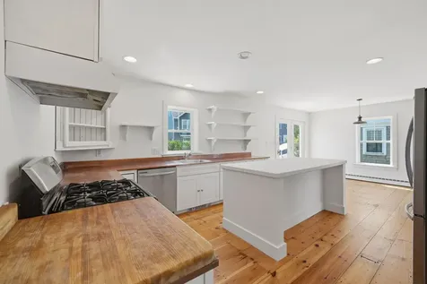 14 Essex Road Nantucket MA 02554