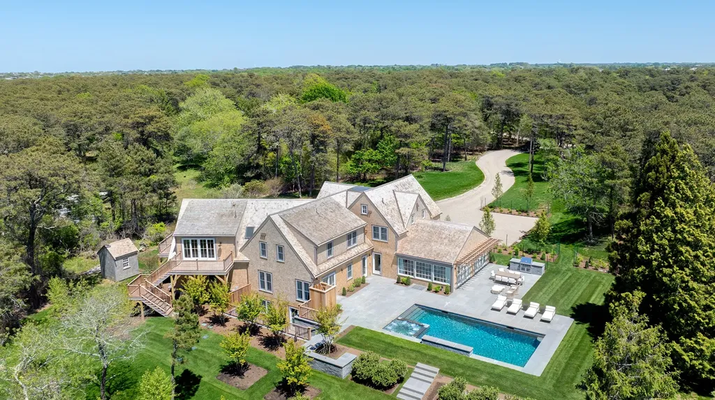 15 Deer Run Road Nantucket MA 02554