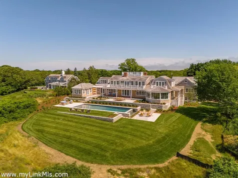 256 Polpis Road Nantucket MA 02554
