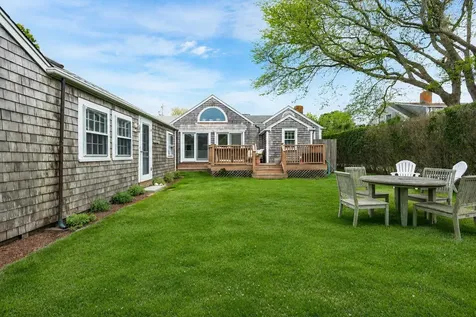 12 King Street Nantucket MA 02564