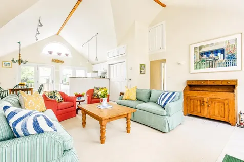 12 King Street Nantucket MA 02564