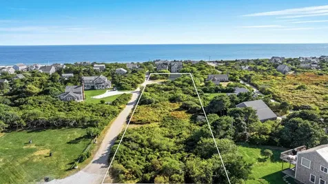 12 Myles Standish Street Nantucket MA 02554