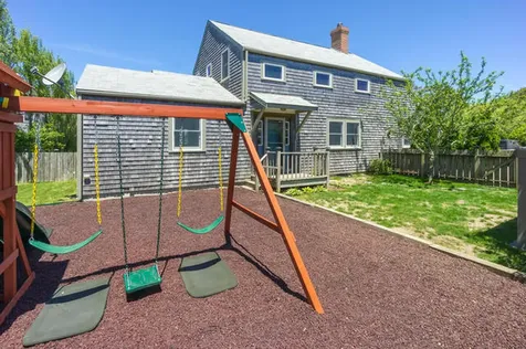 33 Bartlett Road Nantucket MA 02554