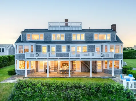 52 Monomoy Road Nantucket MA 02554