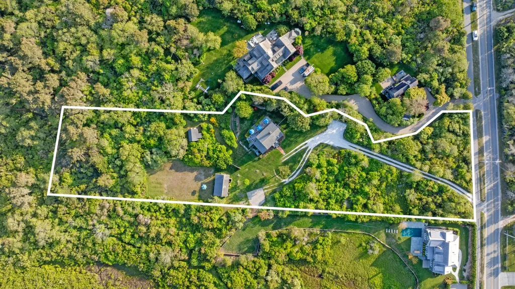 198 Hummock Pond Road Nantucket MA 02554