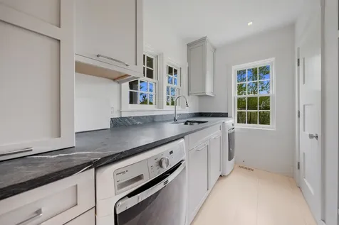 318 Milestone Road Nantucket MA 02564