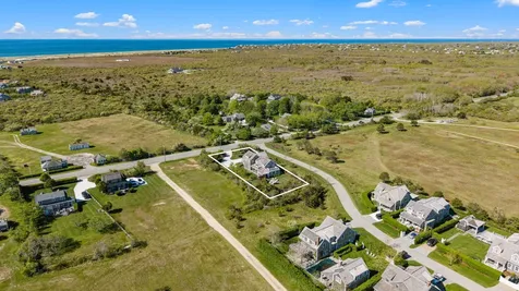 318 Milestone Road Nantucket MA 02564