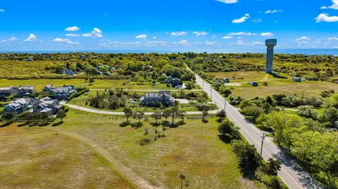 318 Milestone Road Nantucket MA 02564