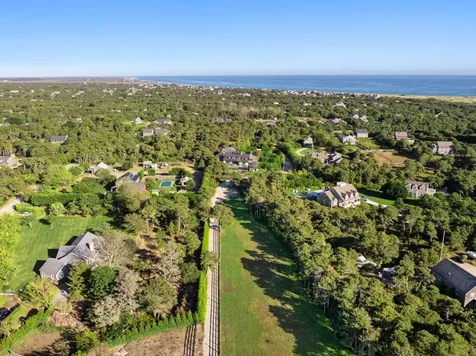 59 South Shore Road & 14/14r Tripp Drive Nantucket MA 02554