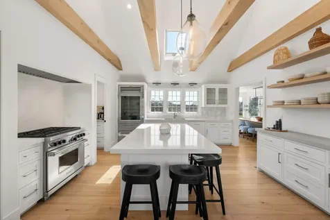 174 Cliff Road Nantucket MA 02554