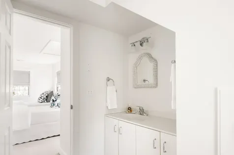 30 Washaman Avenue Nantucket MA 02554