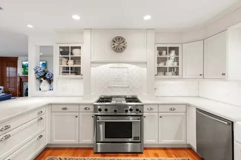 40 Low Beach Road Nantucket MA 02564
