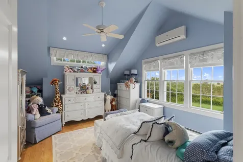 40 Low Beach Road Nantucket MA 02564