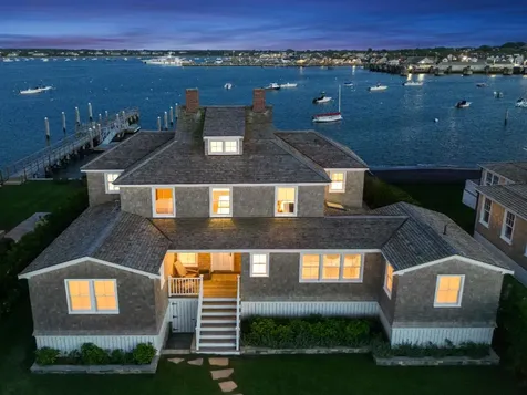 36 Easton Street Nantucket MA 02554