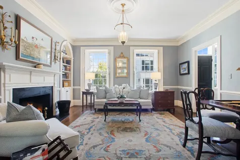 19 Orange Street Nantucket MA 02554