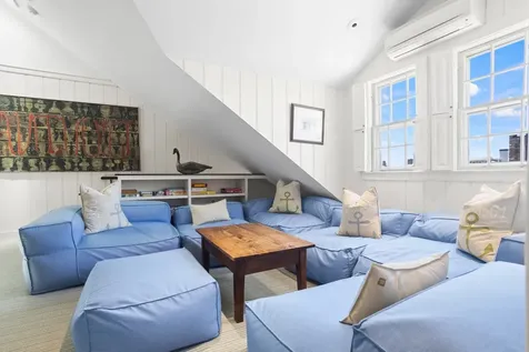 19 Orange Street Nantucket MA 02554