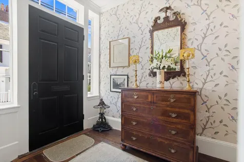 19 Orange Street Nantucket MA 02554