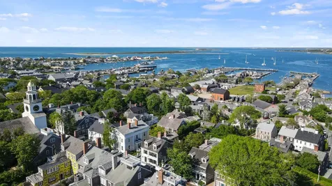 19 Orange Street Nantucket MA 02554