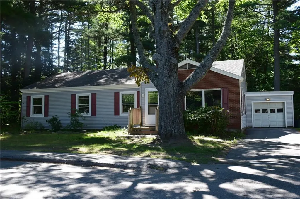 24 Intrepid Street Brunswick ME 04011