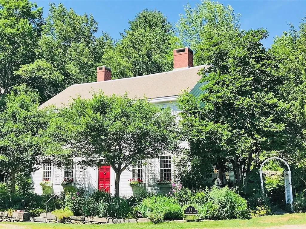 44 Head Tide Road Alna ME 04535