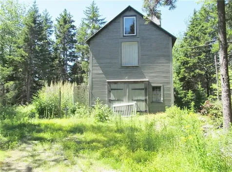 11 Jack Rabbit Road Northport ME 04849
