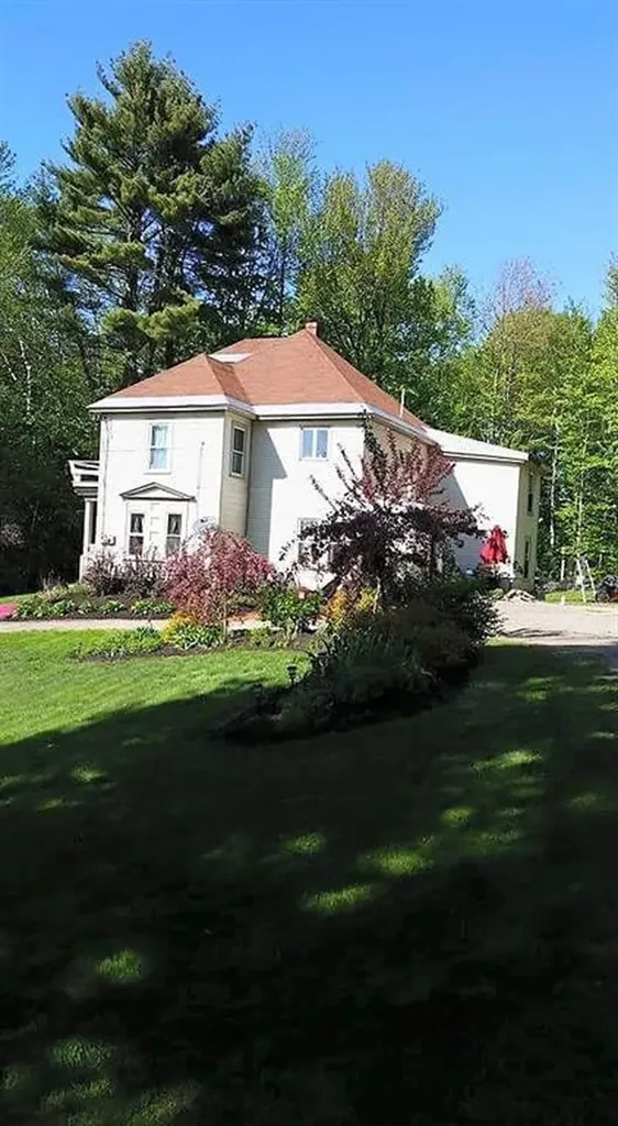 23 Highland Avenue Wilton ME 04294