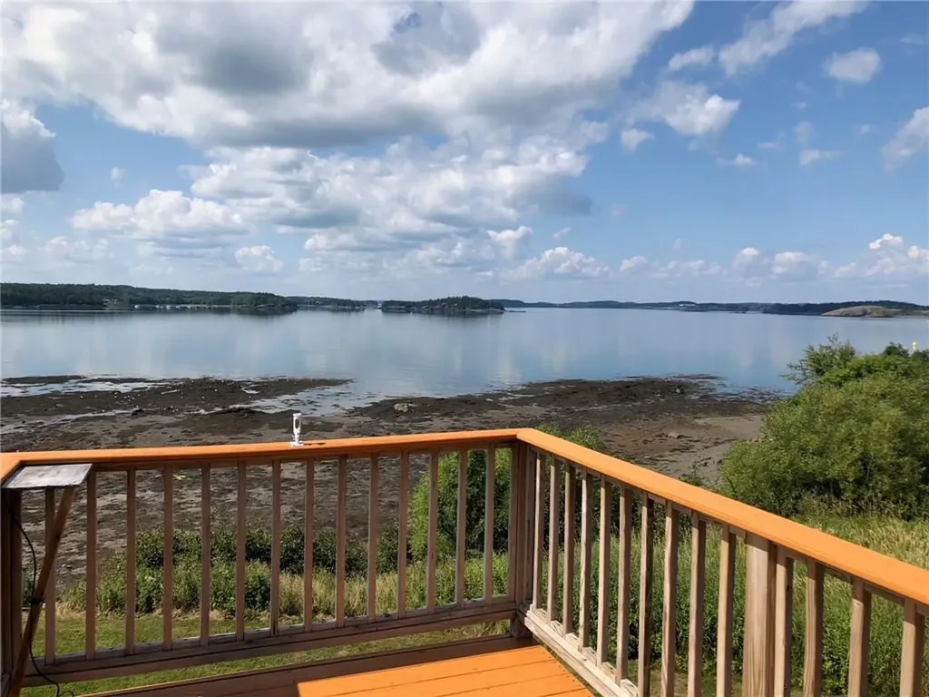 13 County Road Lubec ME 04652