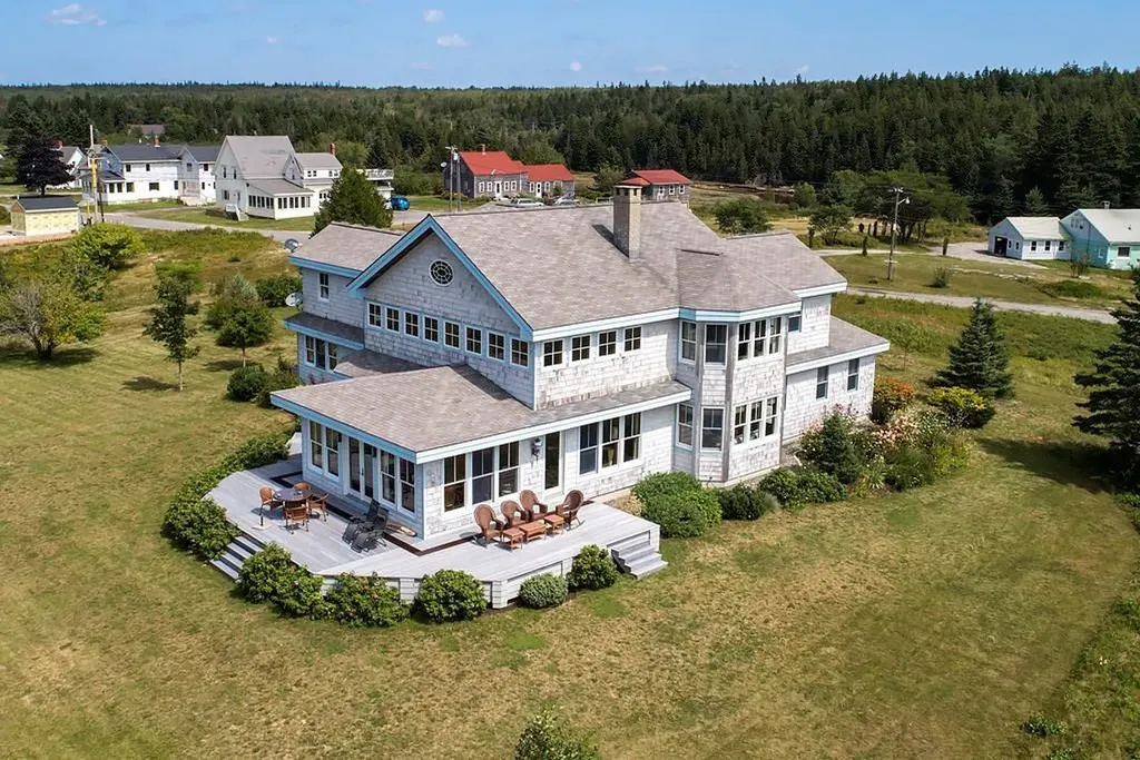 158 Sargent Street Winter Harbor ME 04693