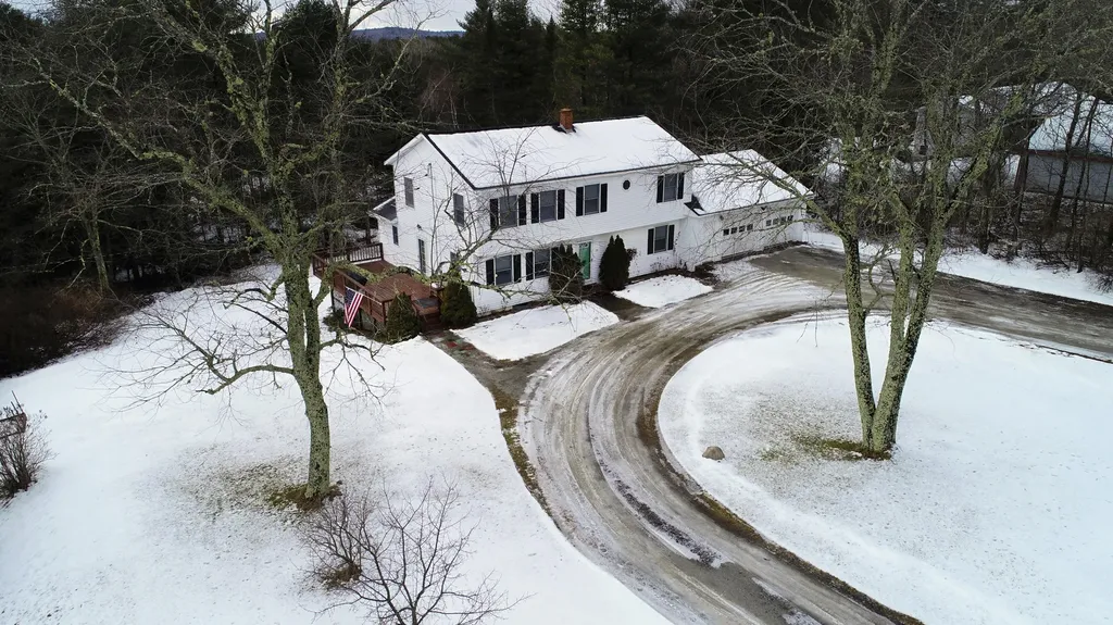 12 Rabbit Farm Road Warren ME 04864