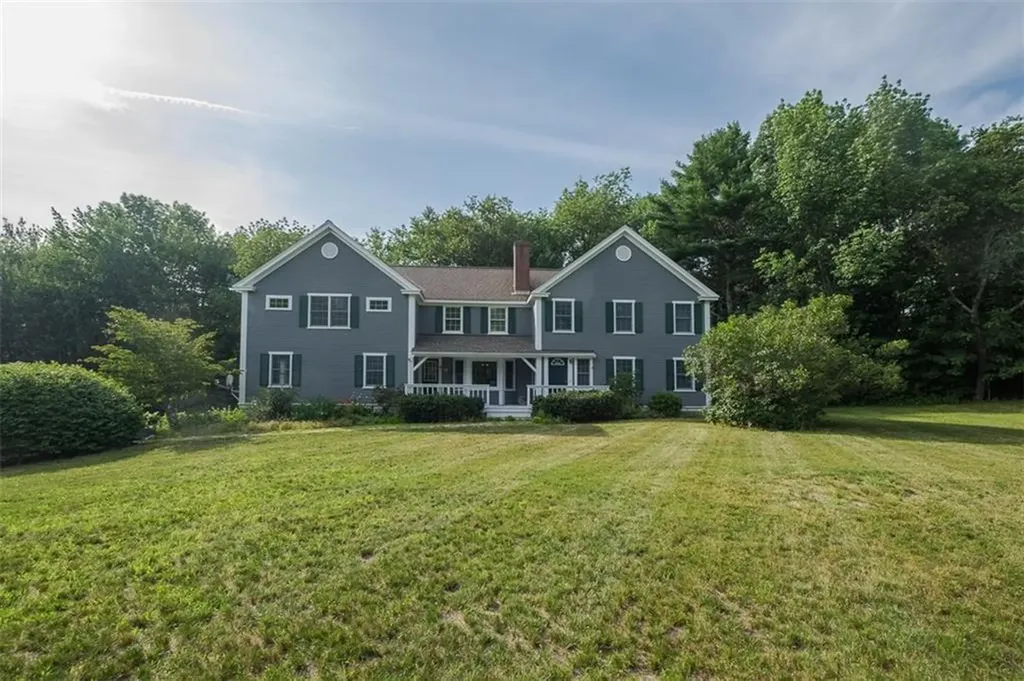 4 Country Way Camden ME 04843