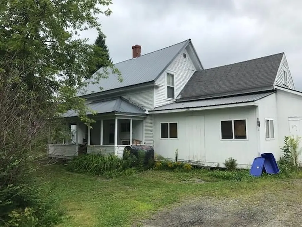 13 Blaine Avenue Guilford ME 04443