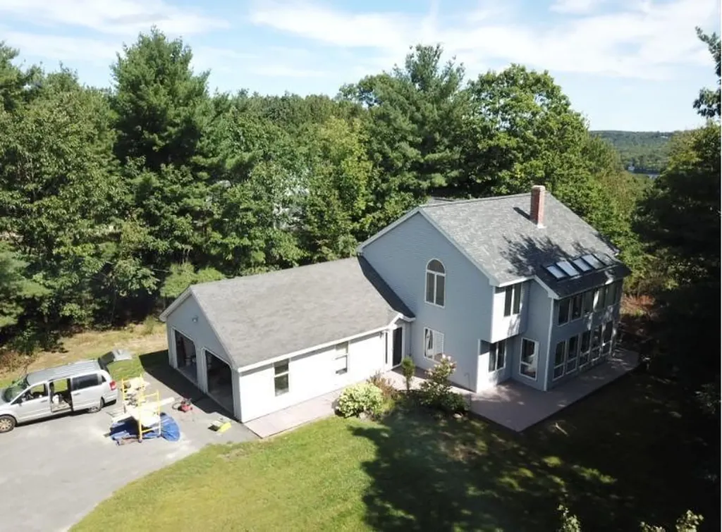 39 Spruce Street Winthrop ME 04364