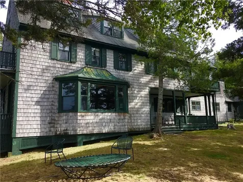 33 Crabtree Point Road North Haven ME 04853