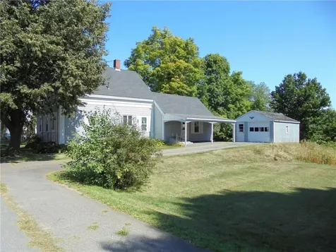 10 Pine Street Thomaston ME 04861