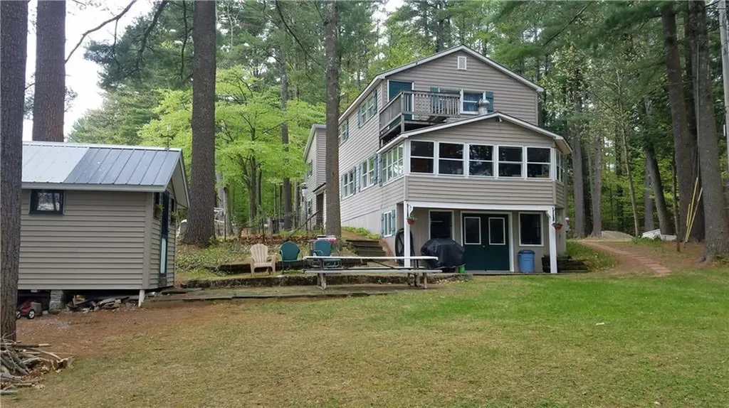 53 Lakeside Drive Livermore ME 04253