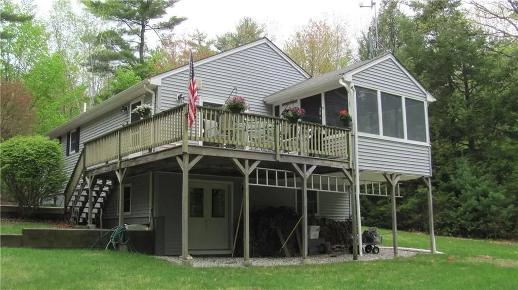 8 Ridgewood Terrace Otisfield ME 04270
