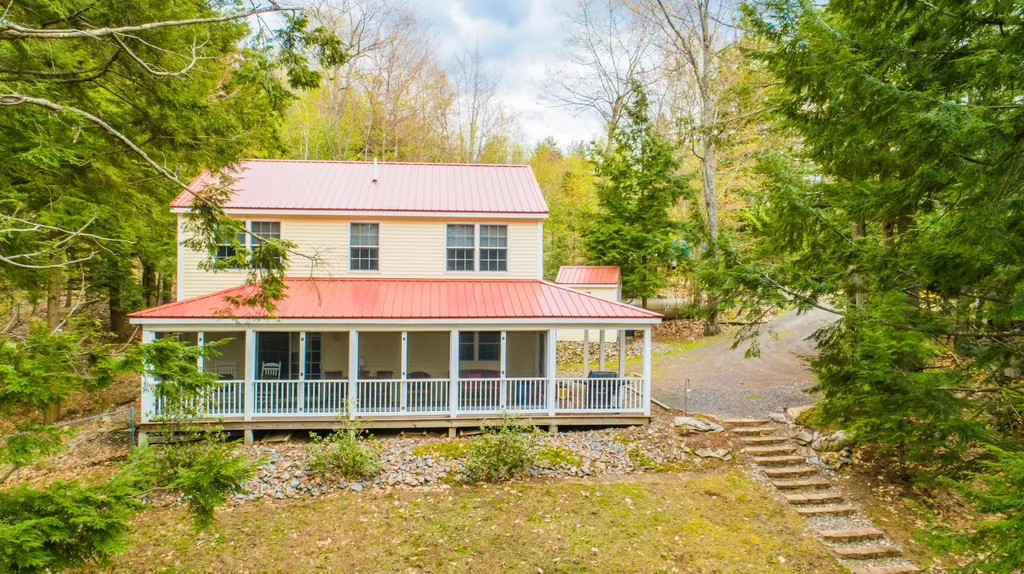 201 Loon Pond Road Sabattus ME 04280