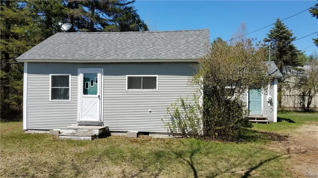23 West Kingfield Road Kingfield ME 04947
