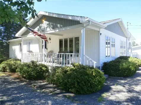 28 Main Street Grand Isle ME 04746