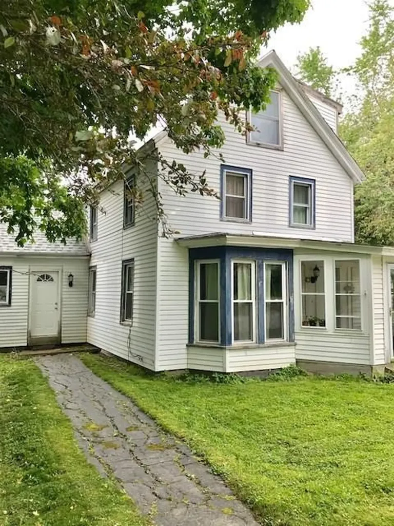 48 Elm Street Bucksport ME 04416