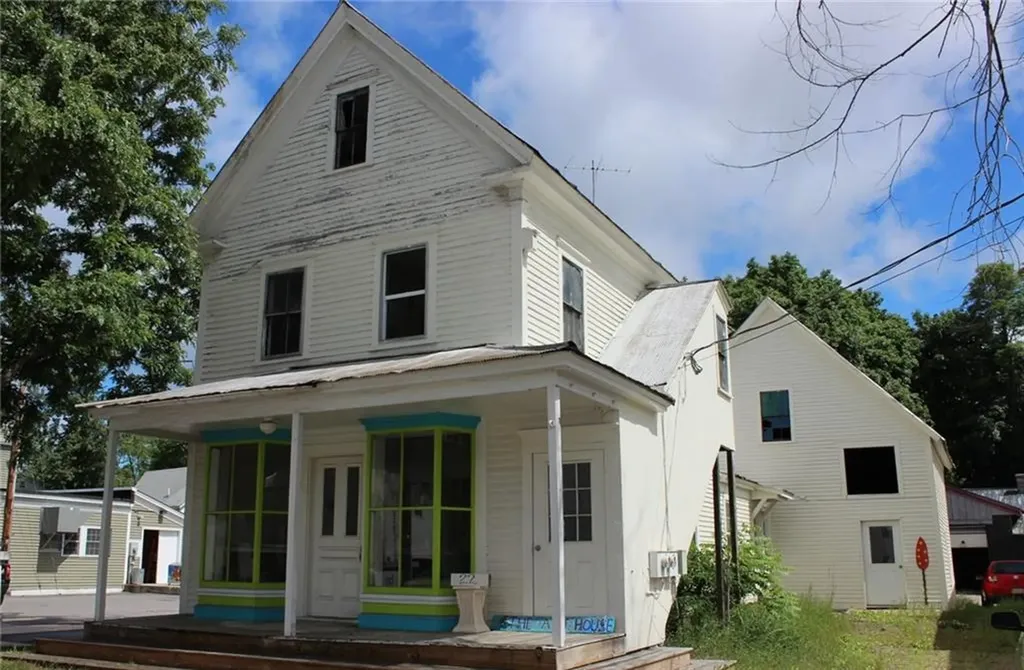 22 Portland Street Fryeburg ME 04037