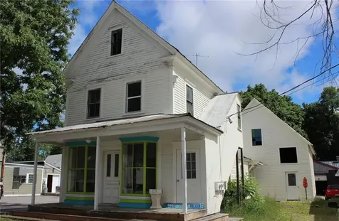 22 Portland Street Fryeburg ME 04037