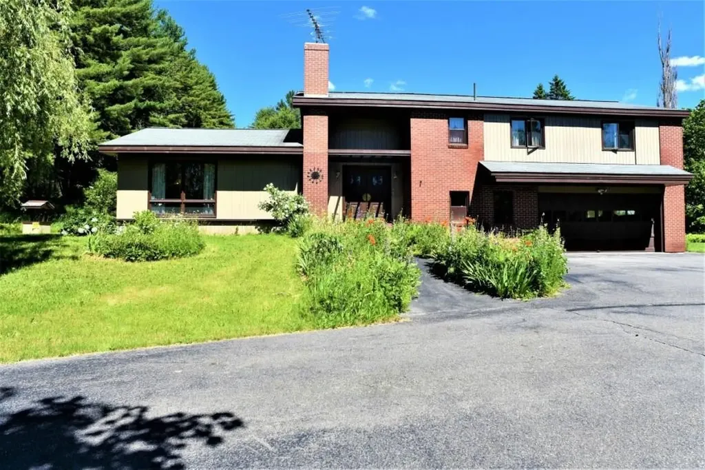 587 Beckwith Road Cornville ME 04976