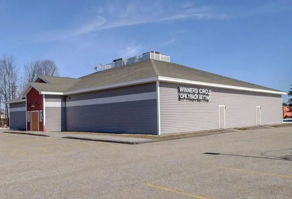 4 Mollison Way Lewiston ME 04240