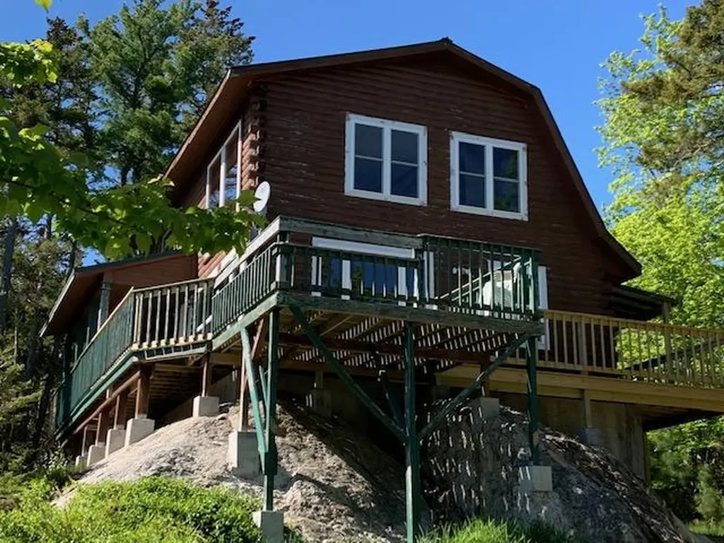 88 Coffins Neck Road Lubec ME 04652