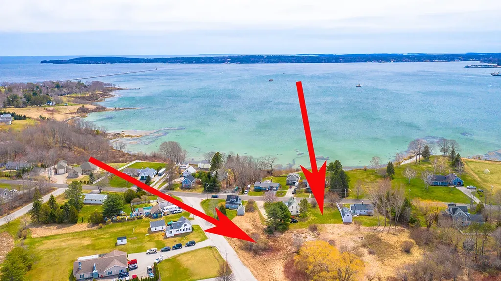 52 Glen Street Rockland ME 04841