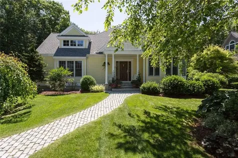12 Admirals Way Kennebunk ME 04043