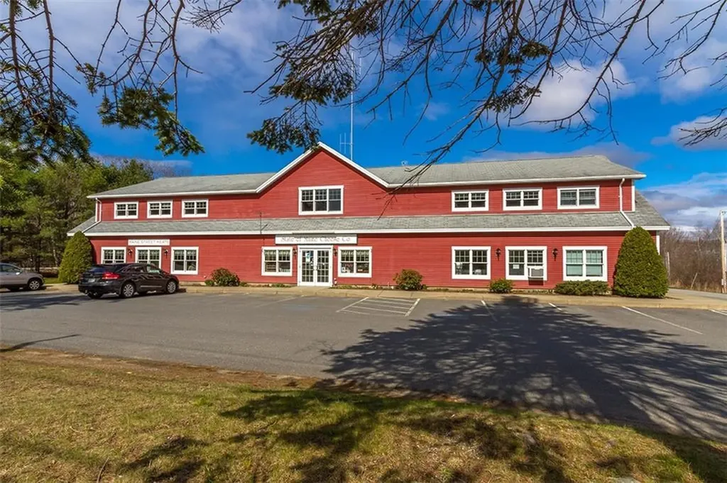 461 Commercial Street Rockport ME 04856